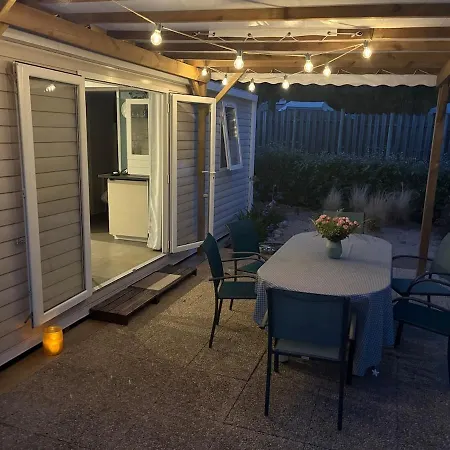 Pensión Le Petit Coin De Paradis - Centre-ville -