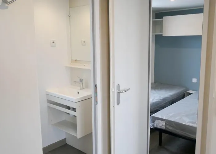 Le Petit Coin De Paradis - Centre-ville - 3*